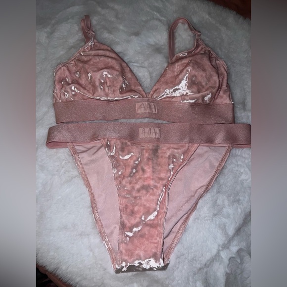 PINK Victoria's Secret Other - NWT Victoria’s Secret PINK Velvet Bralette and Panty Set